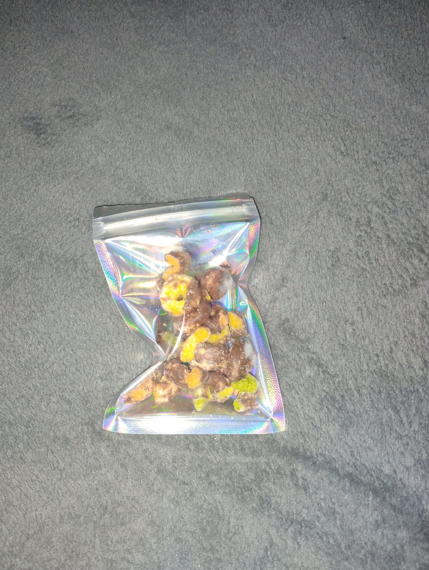 Choc fruitloops (sample)